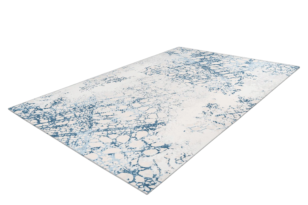 {{ product.title }}