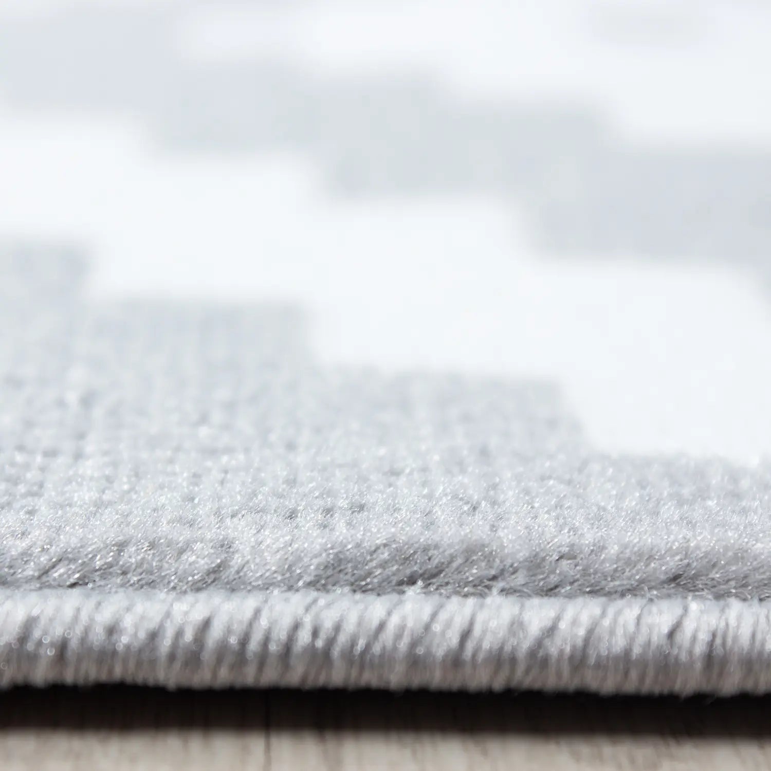 Product edge detail
