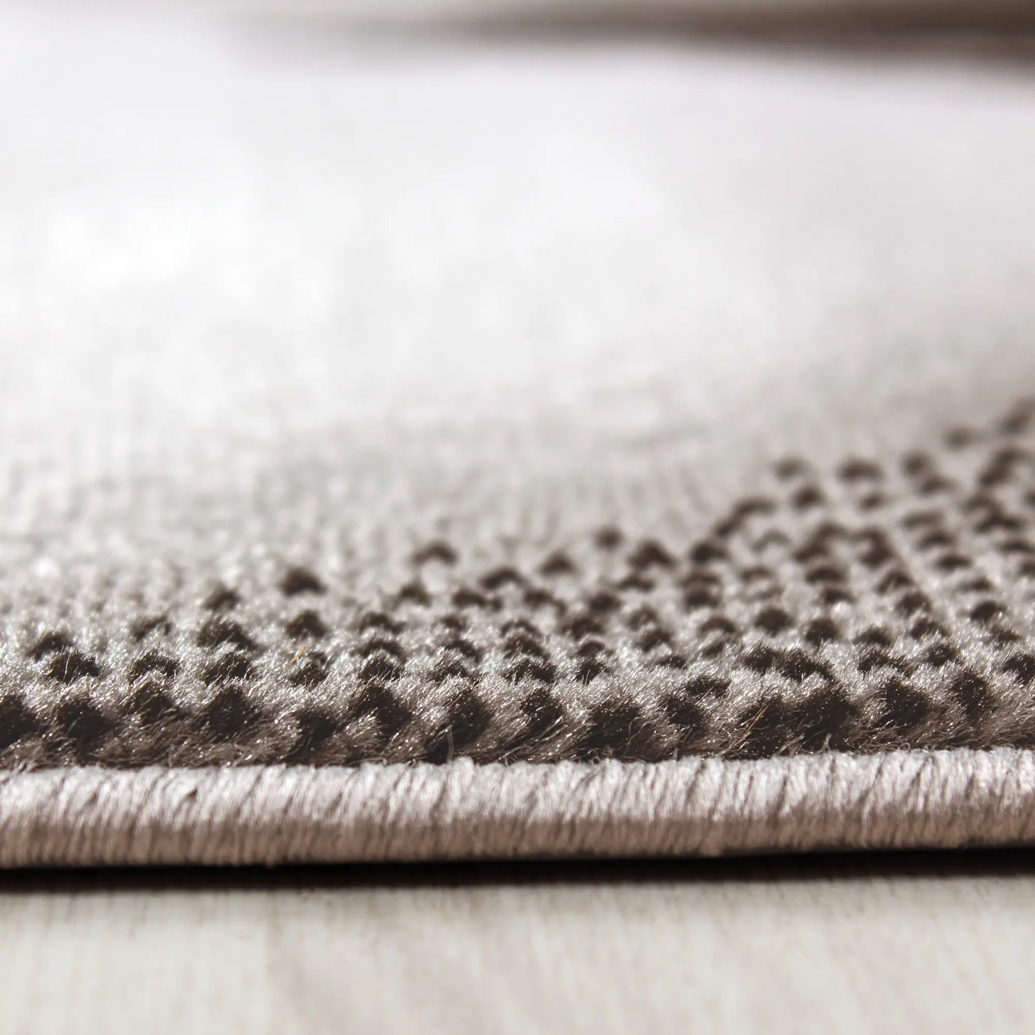 Product edge detail