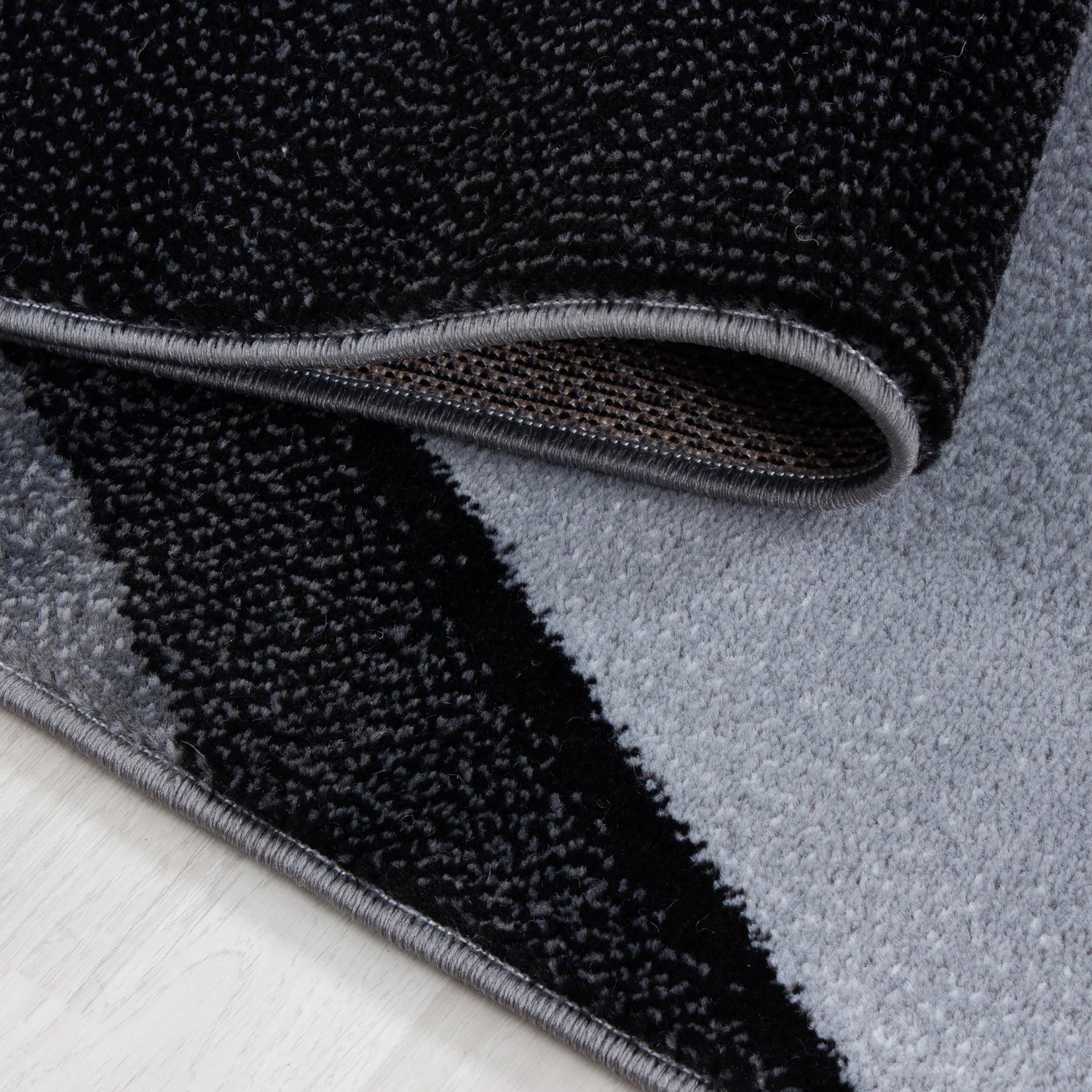 Product fold detail