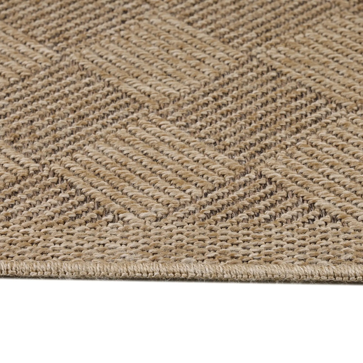 Product edge detail