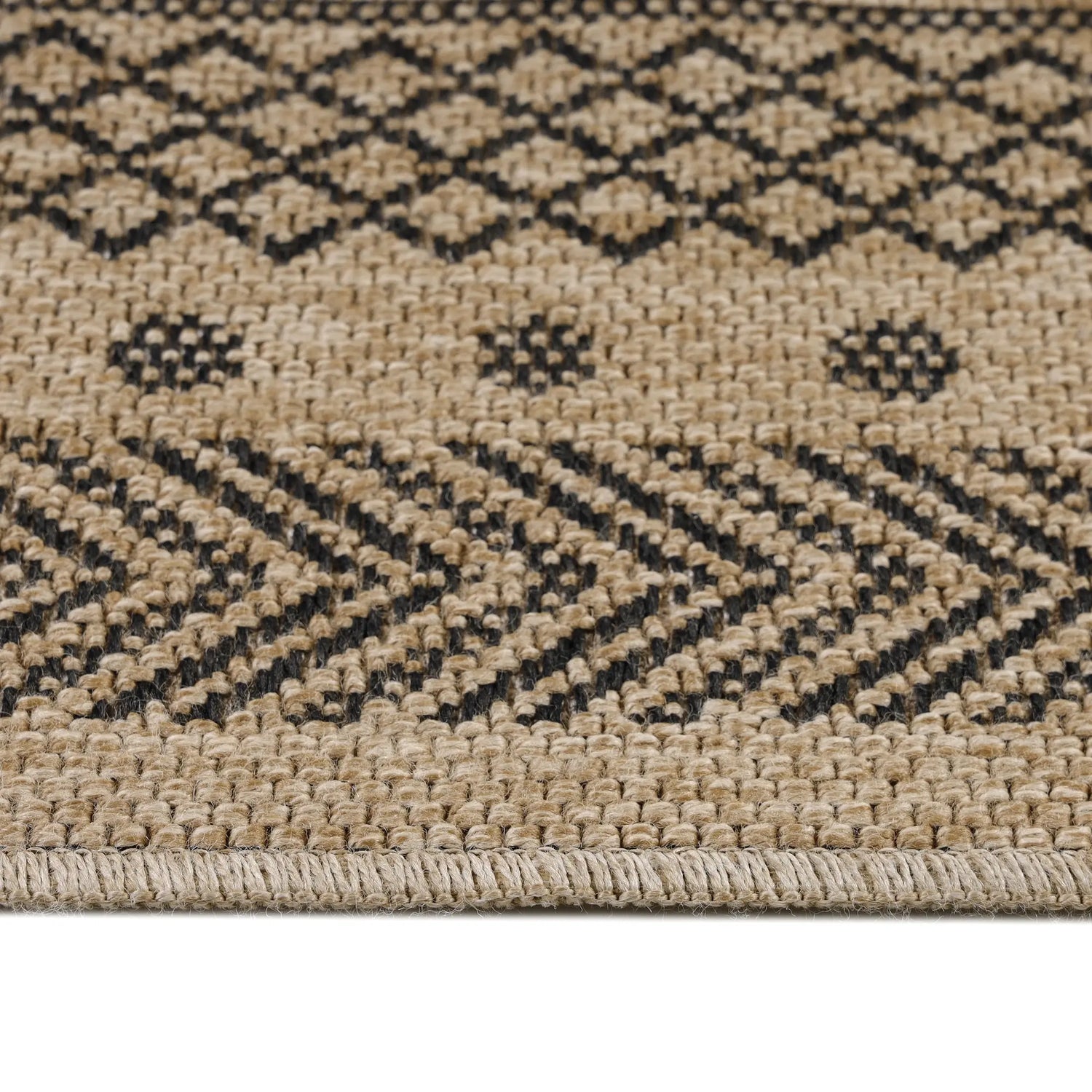Product edge detail