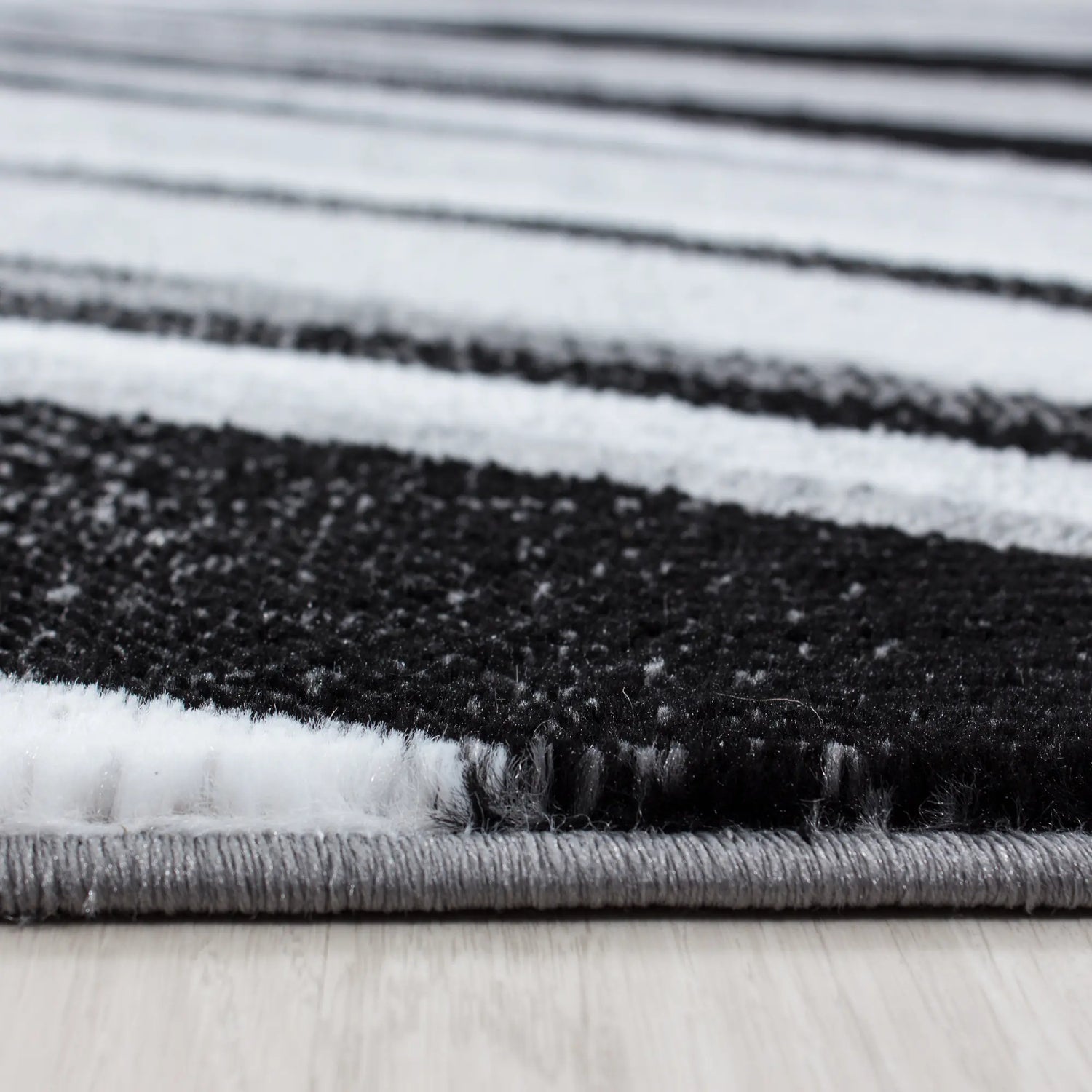 Product edge detail