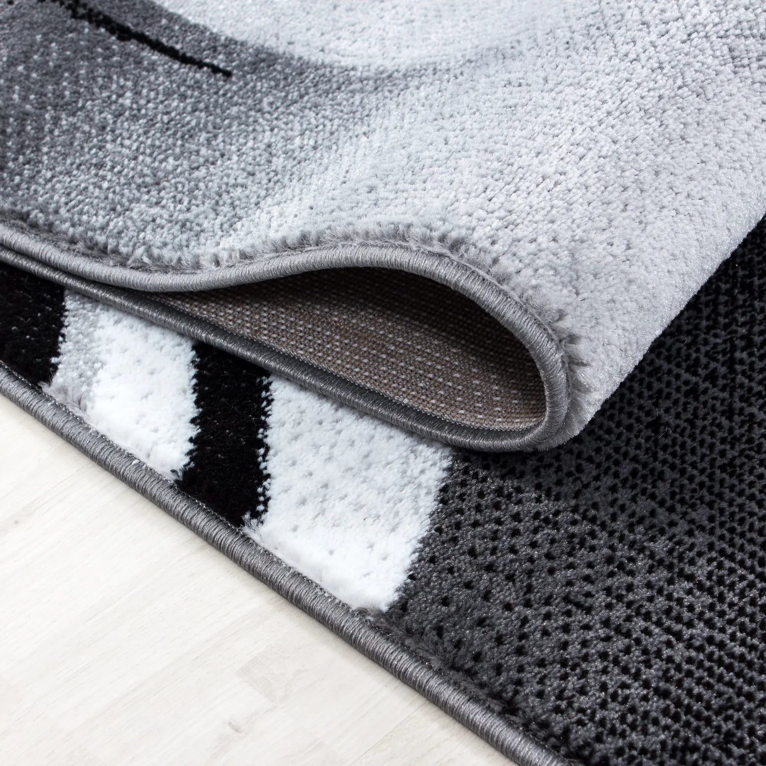 Product fold detail