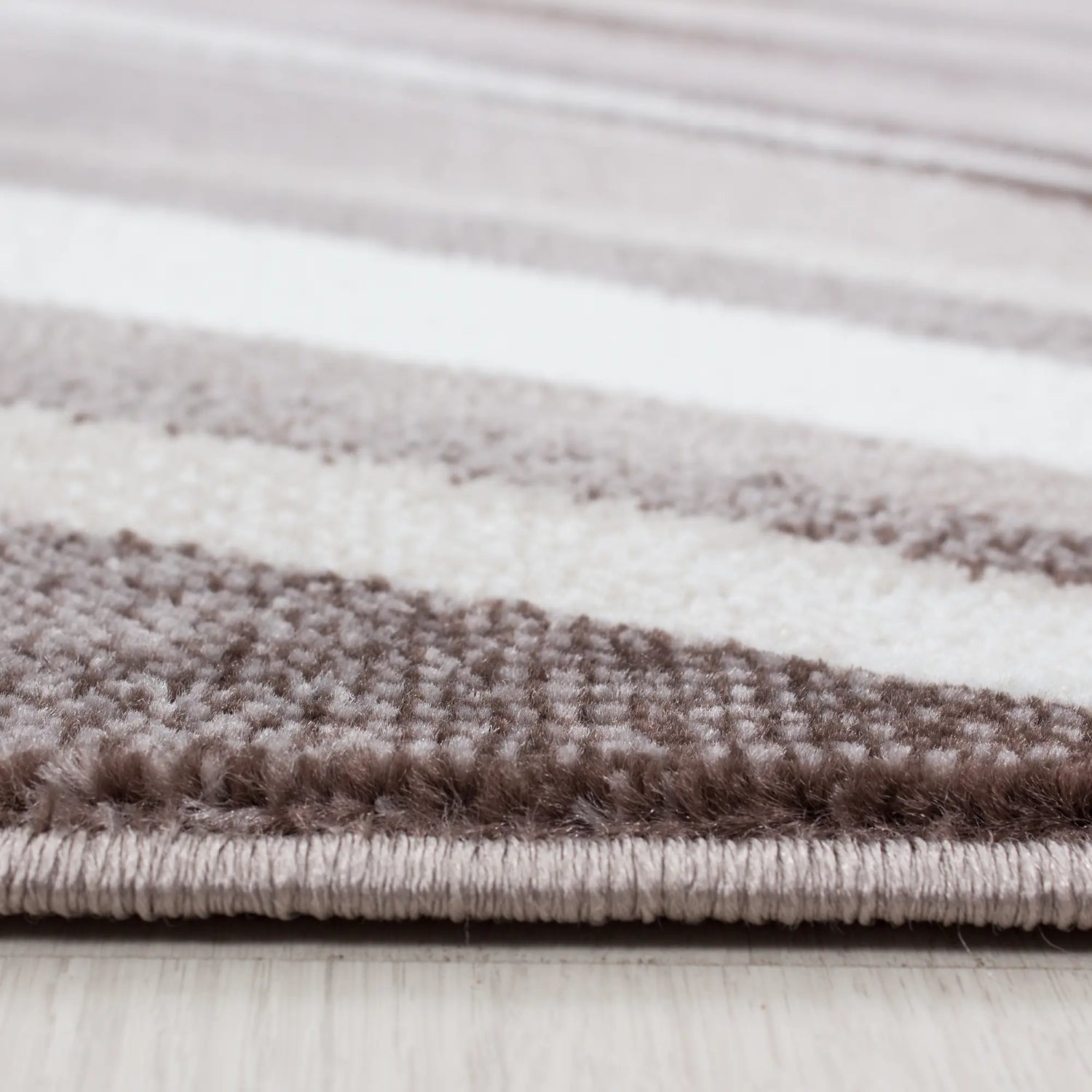 Product edge detail