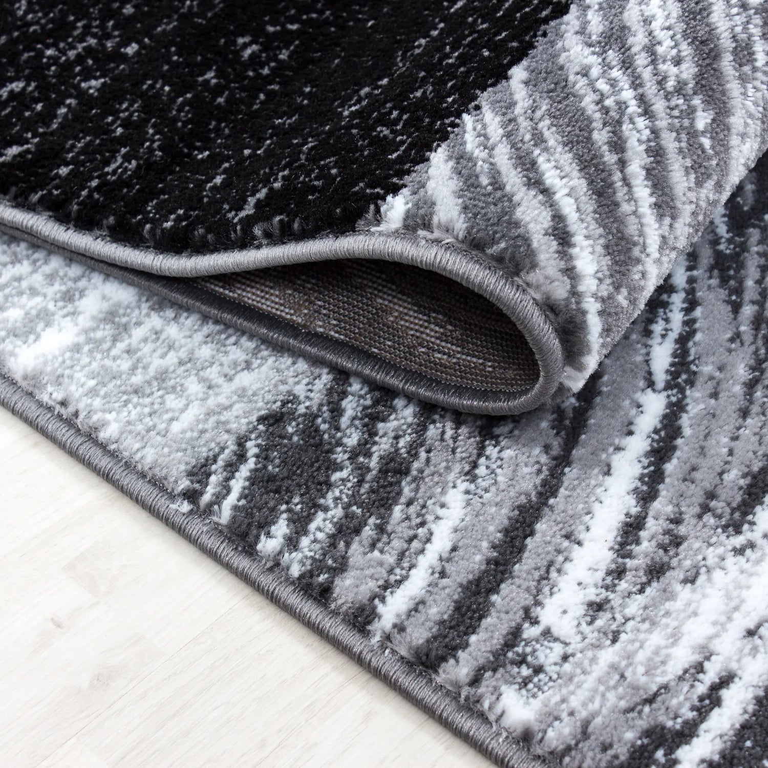 Product fold detail