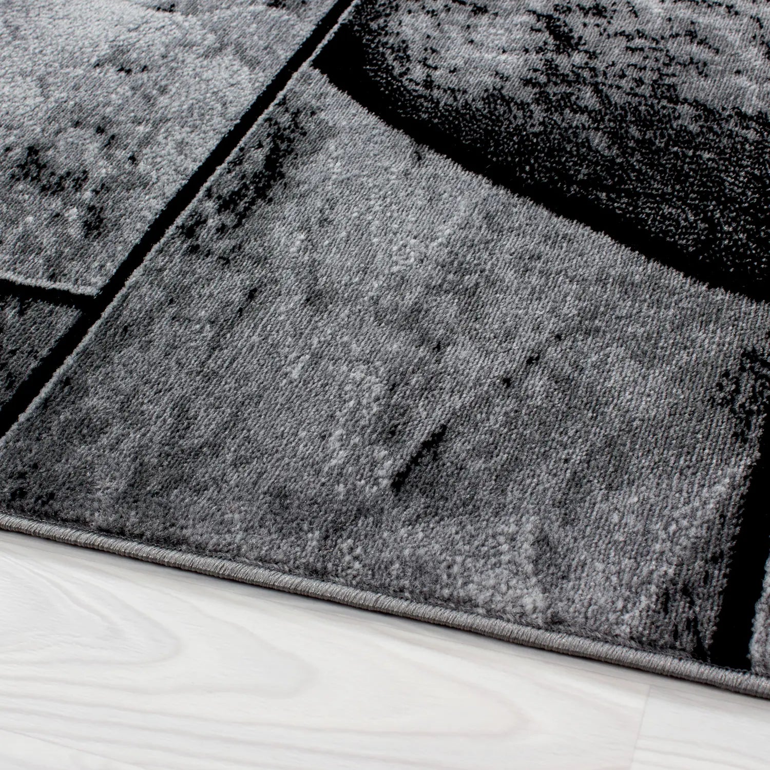 Product edge detail