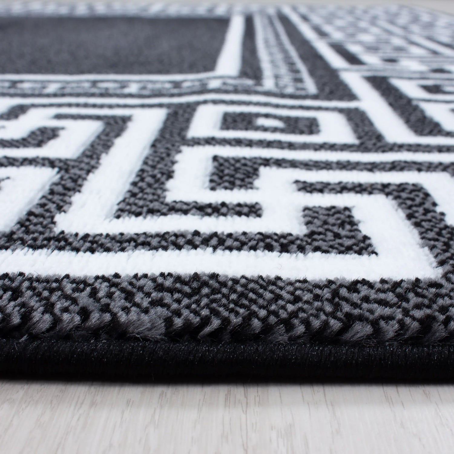 Product edge detail