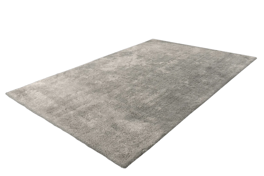 {{ product.title }}