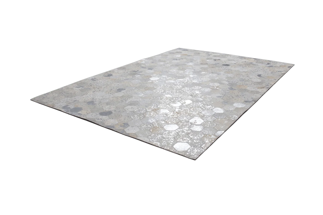 {{ product.title }}