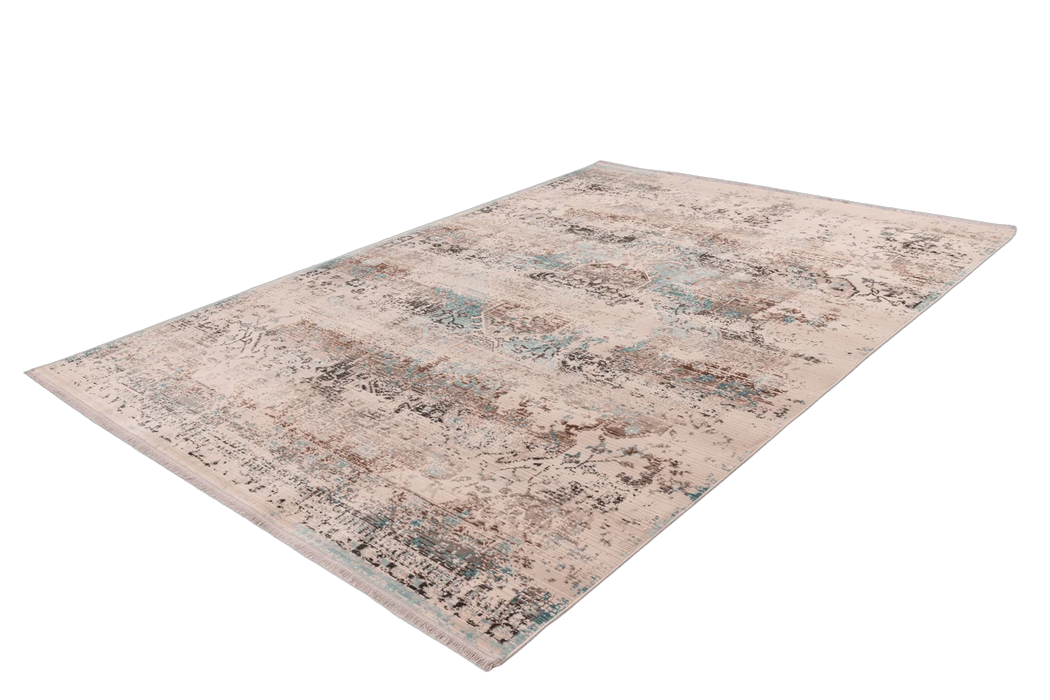 {{ product.title }}