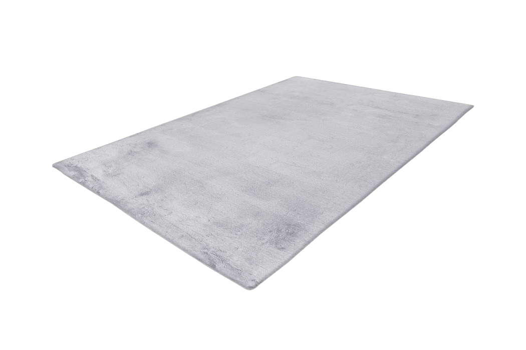 {{ product.title }}