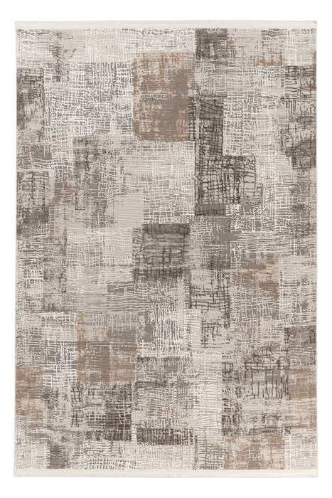 {{ product.title }}
