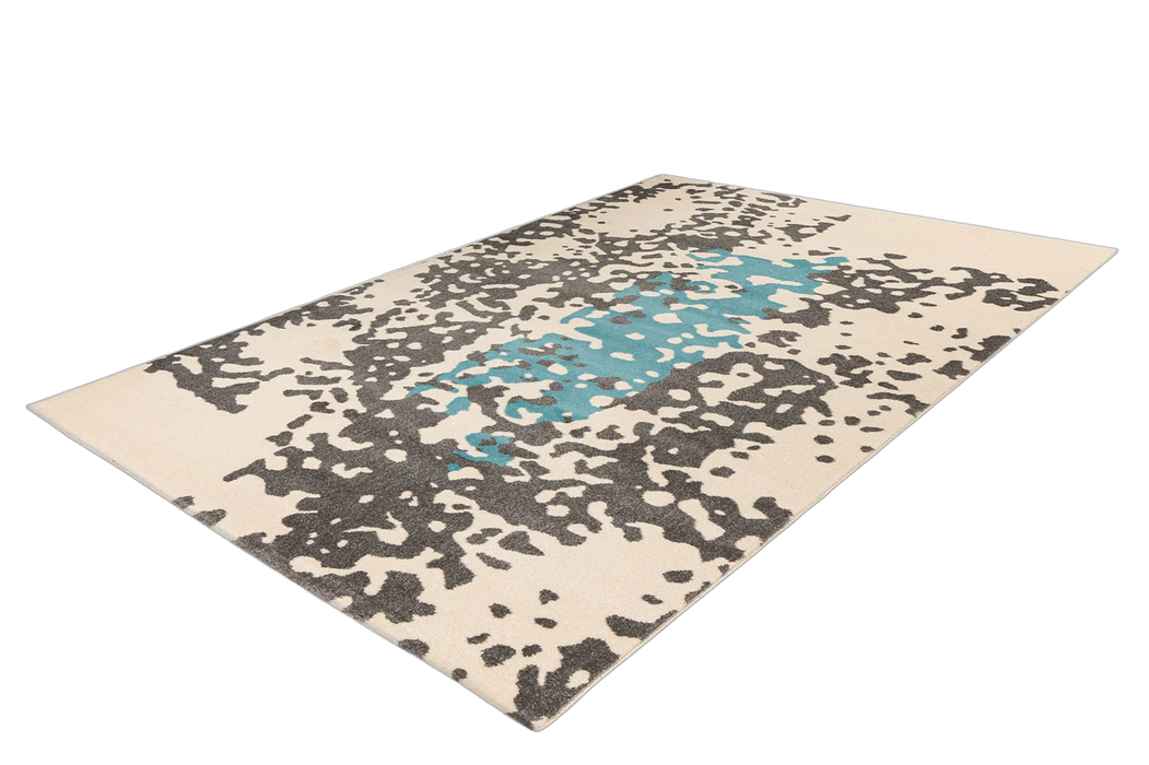 {{ product.title }}