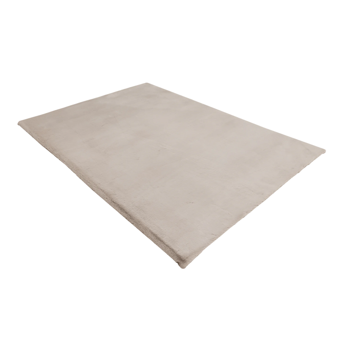 {{ product.title }}