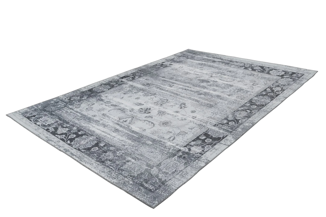 {{ product.title }}