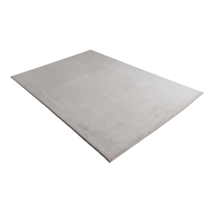 {{ product.title }}