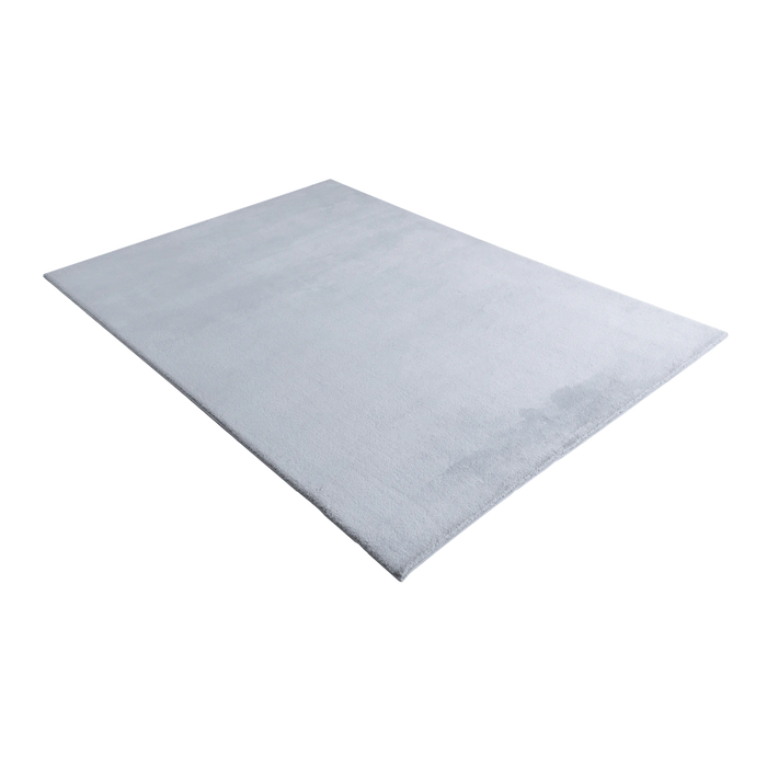 {{ product.title }}