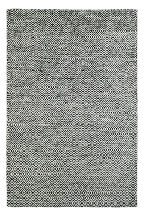 {{ product.title }}