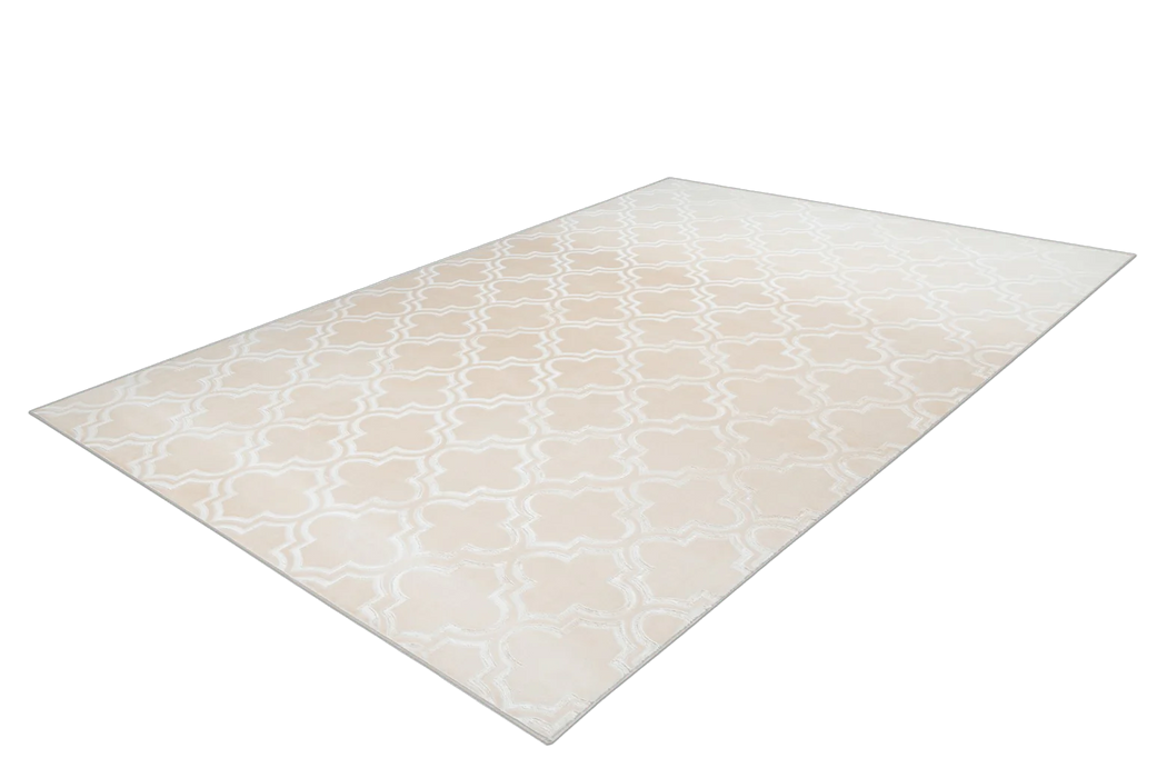 {{ product.title }}